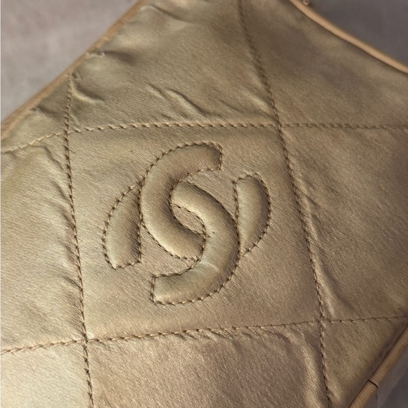 Chanel Vintage Quilted Tassel Satin Camera Bag - Picture 4 of 12